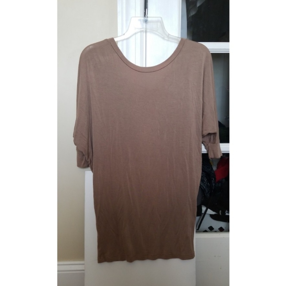 Brown lacey back shirt
